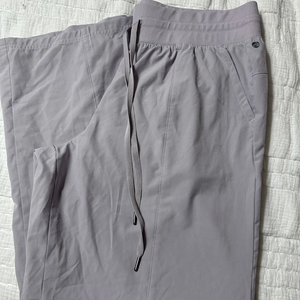 APANA light purple athletic pull on pants with drawstring; size XL - Image 6