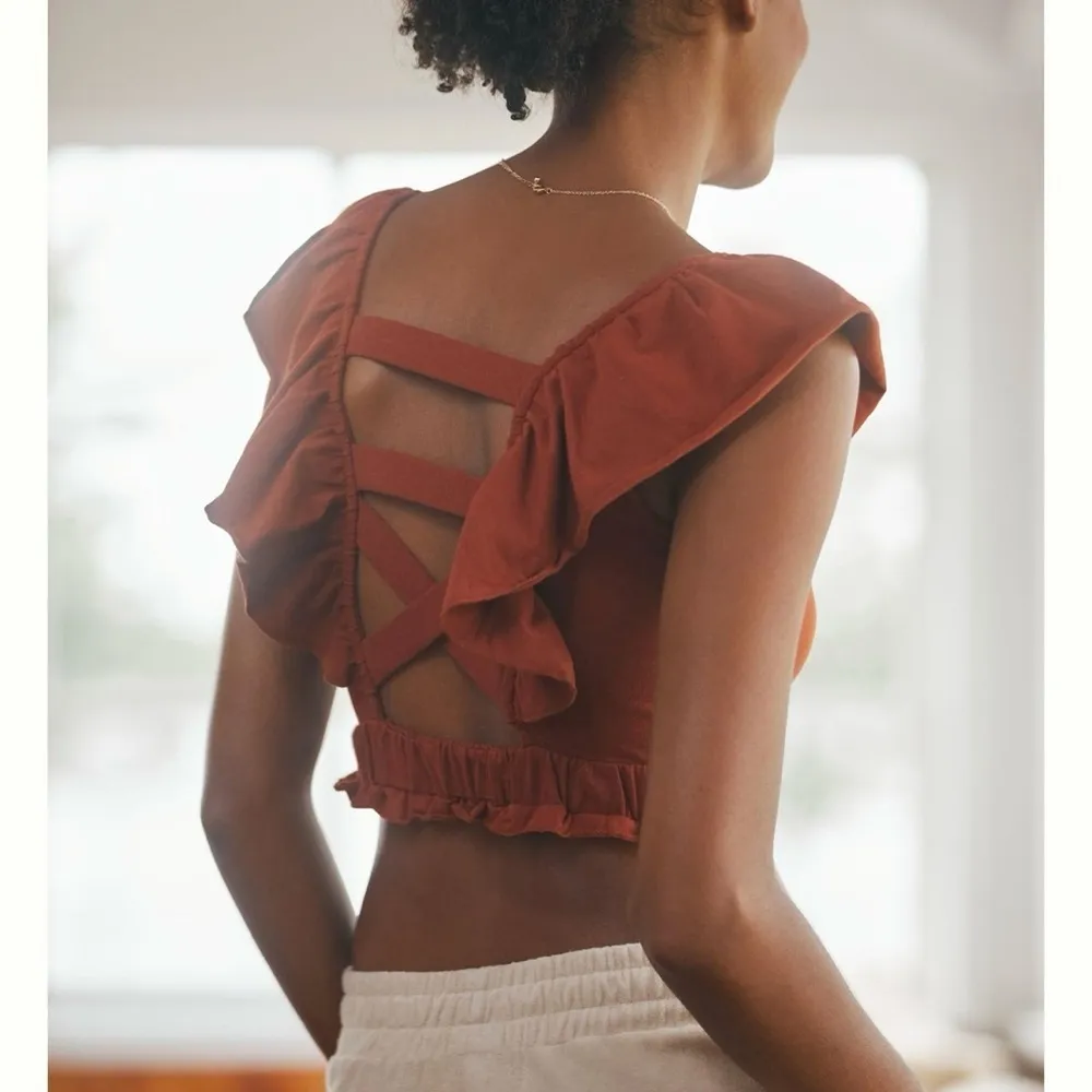 NWT Anthropologie Cross-Back Ballet Crop Top - Image 3