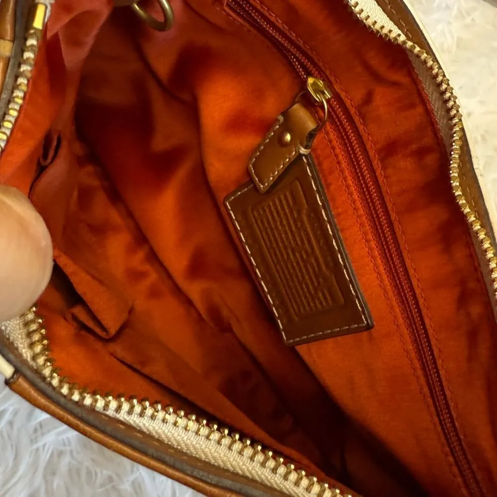 Coach y2k  Rare Hamptons Medium Hobo Crossbody Shoulder Bag - Image 8