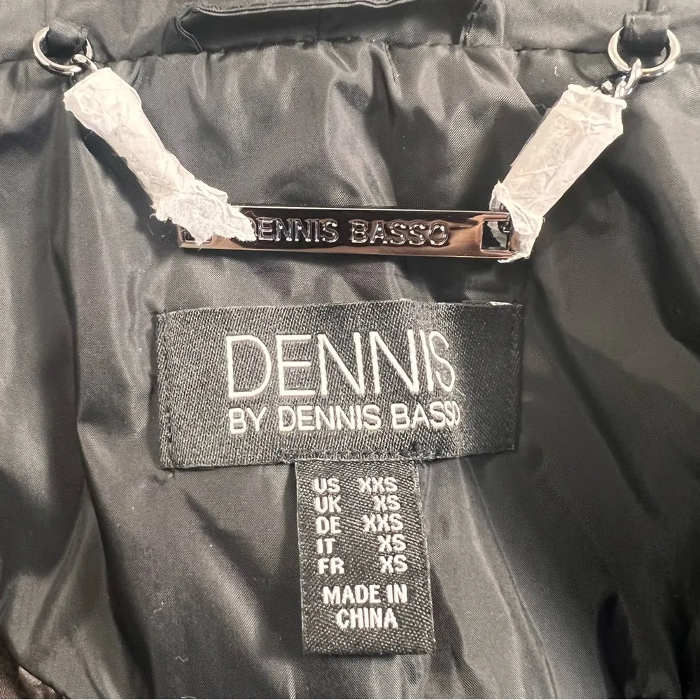 Dennis Basso Quilted Coat Faux Fur Trimmed. - Image 6