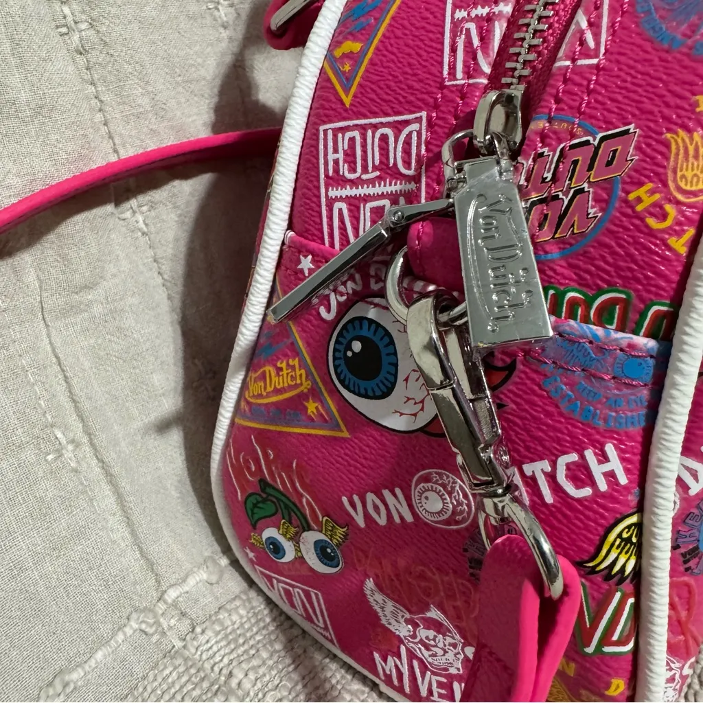 Von Dutch Jax Hot Pink and Black Graphic Bowling Luxury Bag - Image 4