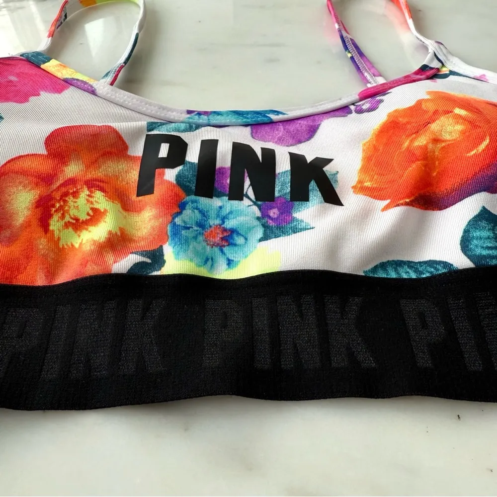 VS PINK Ultimate Scoop Lightly Lined Sports Bra • Sz S - Image 3