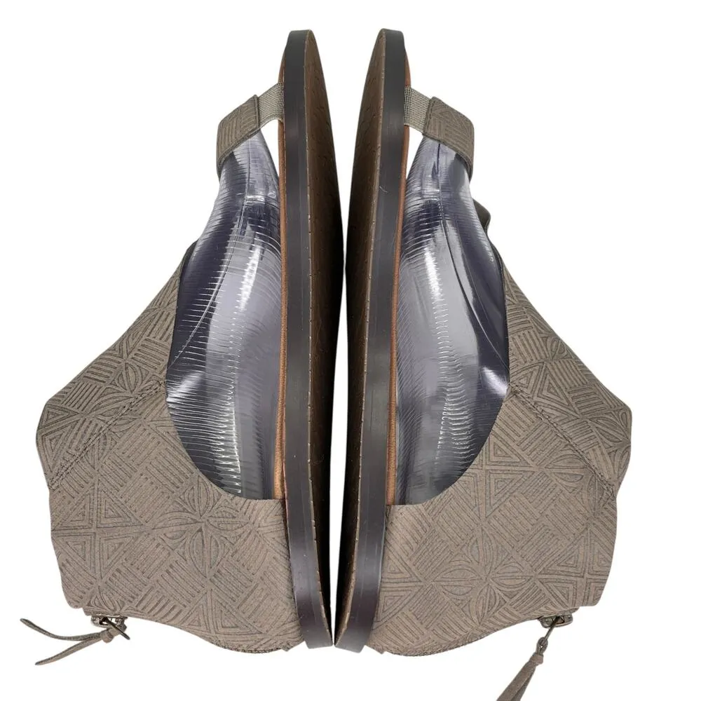 Sanuk Yoga Dawn T-Strap Sandals Brindle Taupe 9 - Image 4