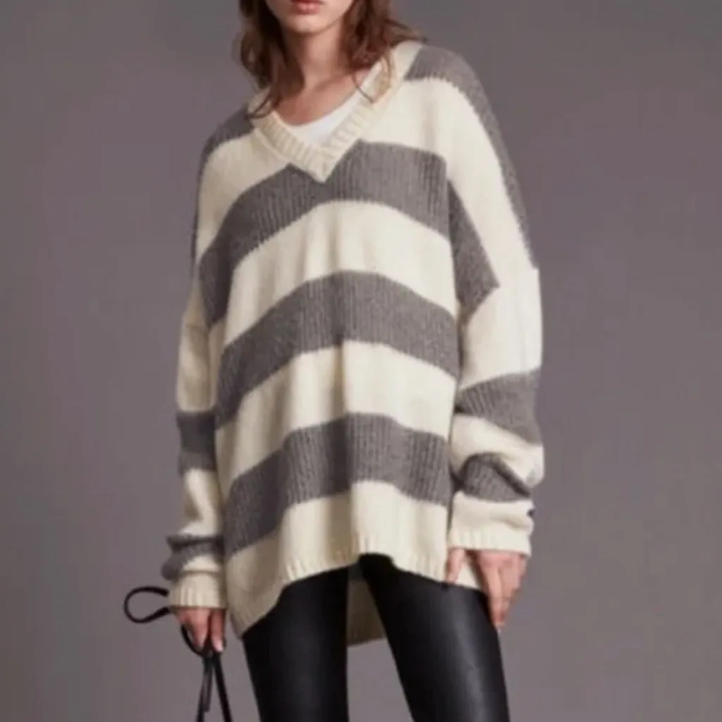 ALL SAINTS Lou Sparkle Jumper V-Neck Sweater in Gray and Cream - Medium - NWT - Image 2