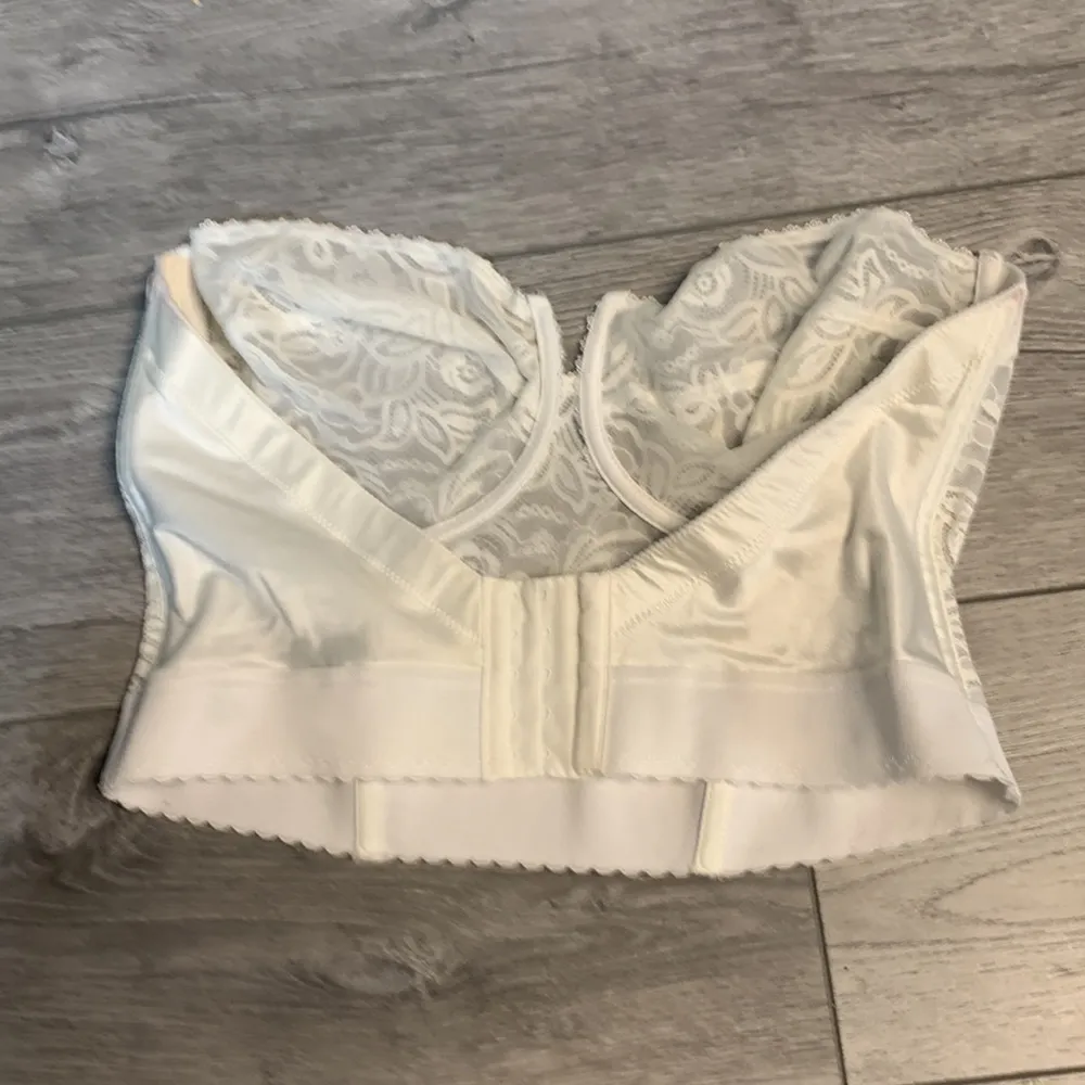 Vintage Adonna White Lace Corset Style Size 42D - Image 2
