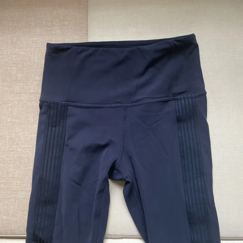 Salutation Stash High Rise 7/8 Legging - Image 3