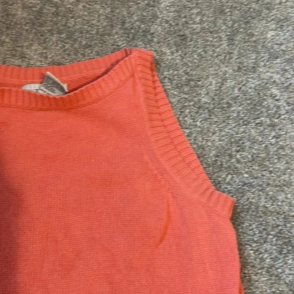 White Stag peach sleeveless sweater small - Image 3