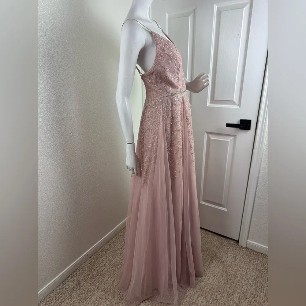 Teeze Me Juniors' Pink Glitter Beaded Mesh V-Neck Formal Dress Size 11-12 - Image 6