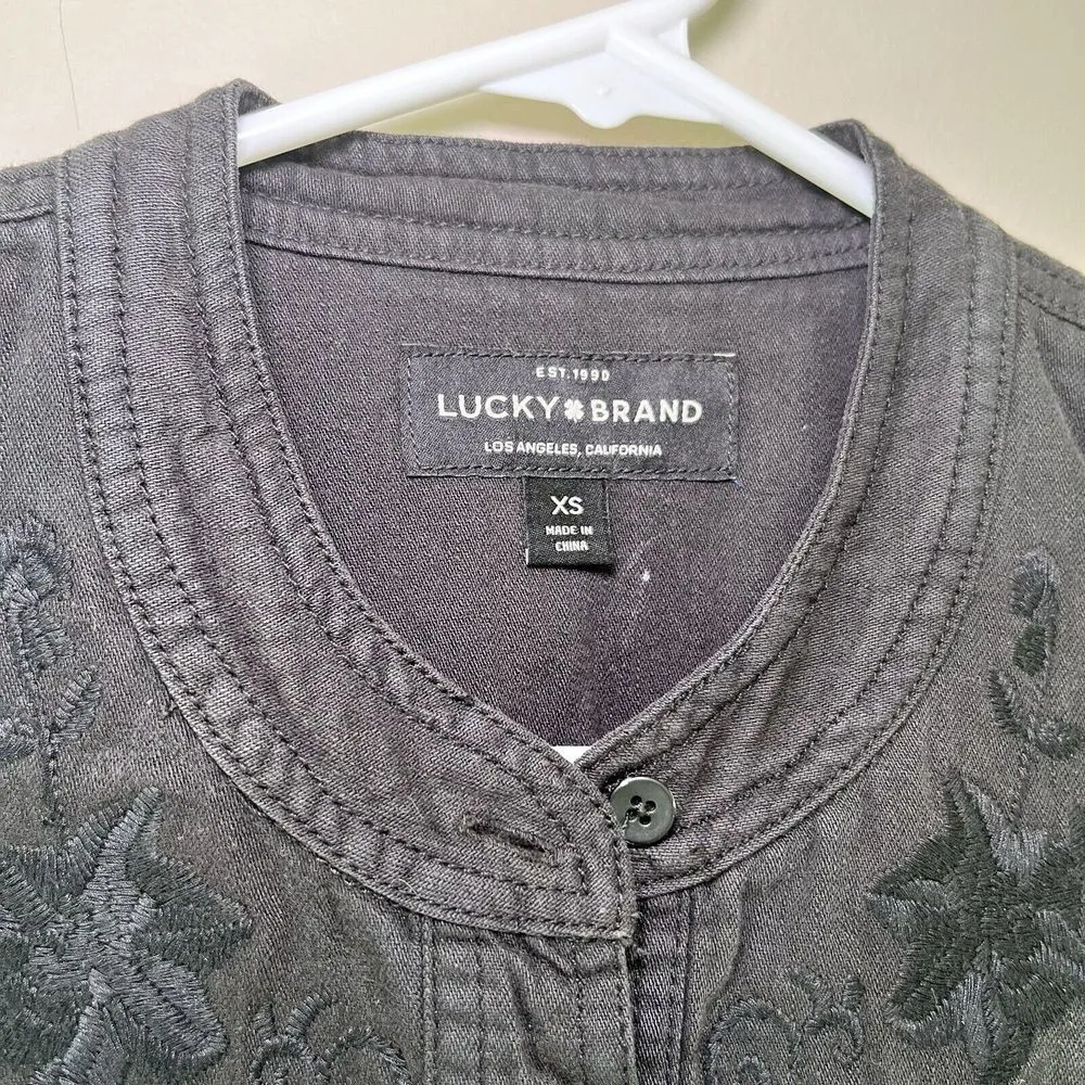 LUCKY BRAND Women's Black Denim Popover Dress Floral‎ Embroidery Sz XS $119 - Image 3