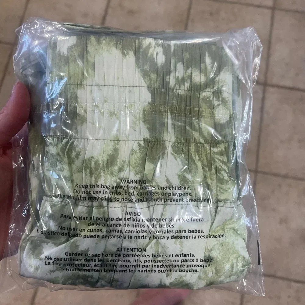 Free People The Way Home Shorts green and white tie dye shorts medium NWT - Image 6