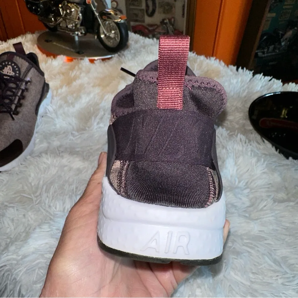 Air Huarache womens sz 7.5 Burgundy run Ultra Sneakers tennis shoes wine - Image 9