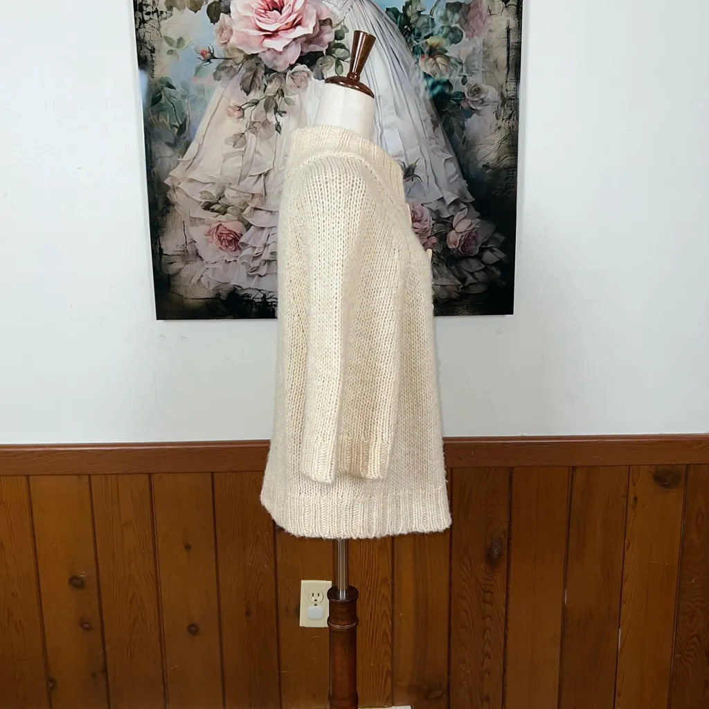 Super Cute Loft Alpaca Wool Sweater Cape! - Image 5