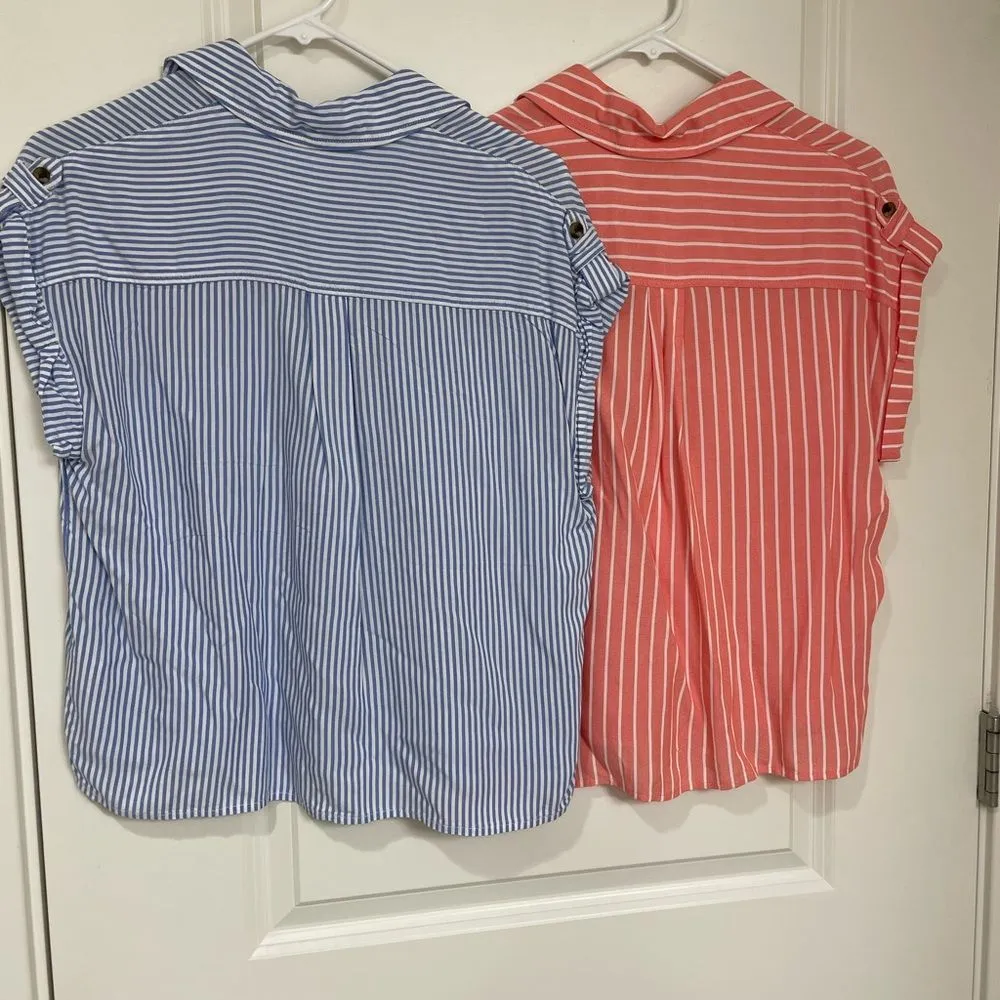 (2) Ladies vertical stripe button down shirt size Small - Image 5