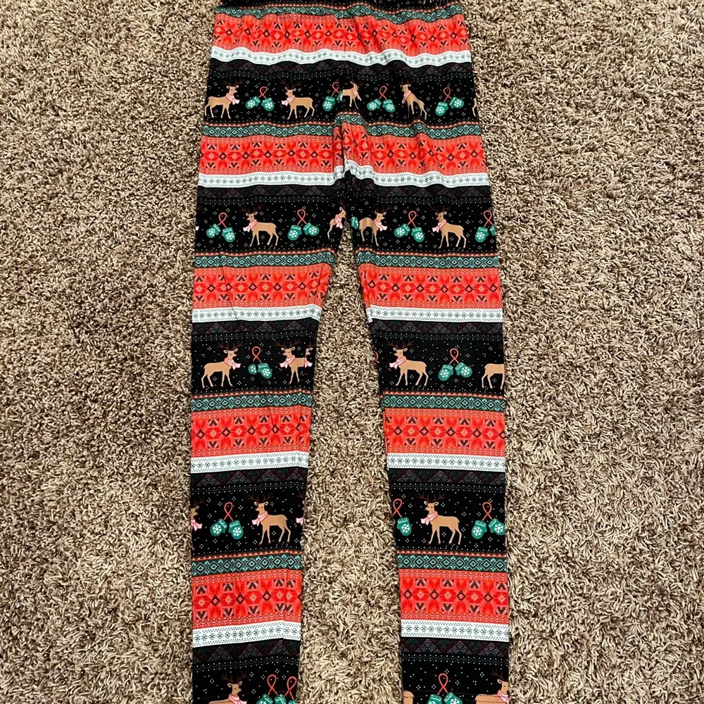 Reindeer Christmas Holiday Mid Rise Leggings - Image 4