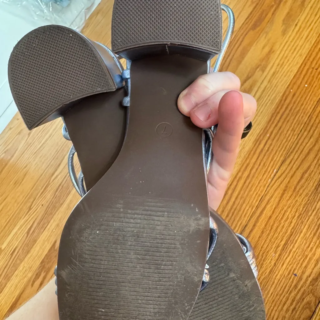 Baby Blue metallic Amazon sling back kitten heel - Image 5