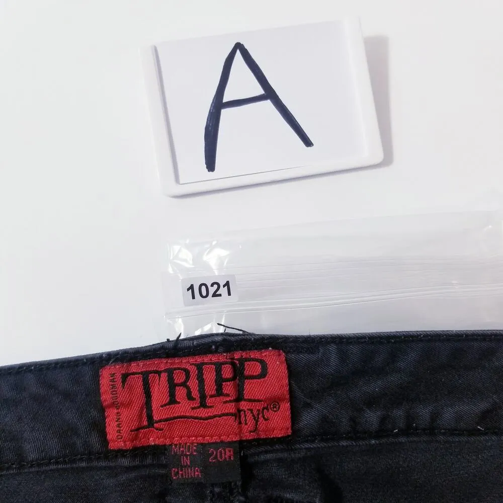 Tripp NYC Skull Studded Mid Rise Skinny Black Jeans - Image 13