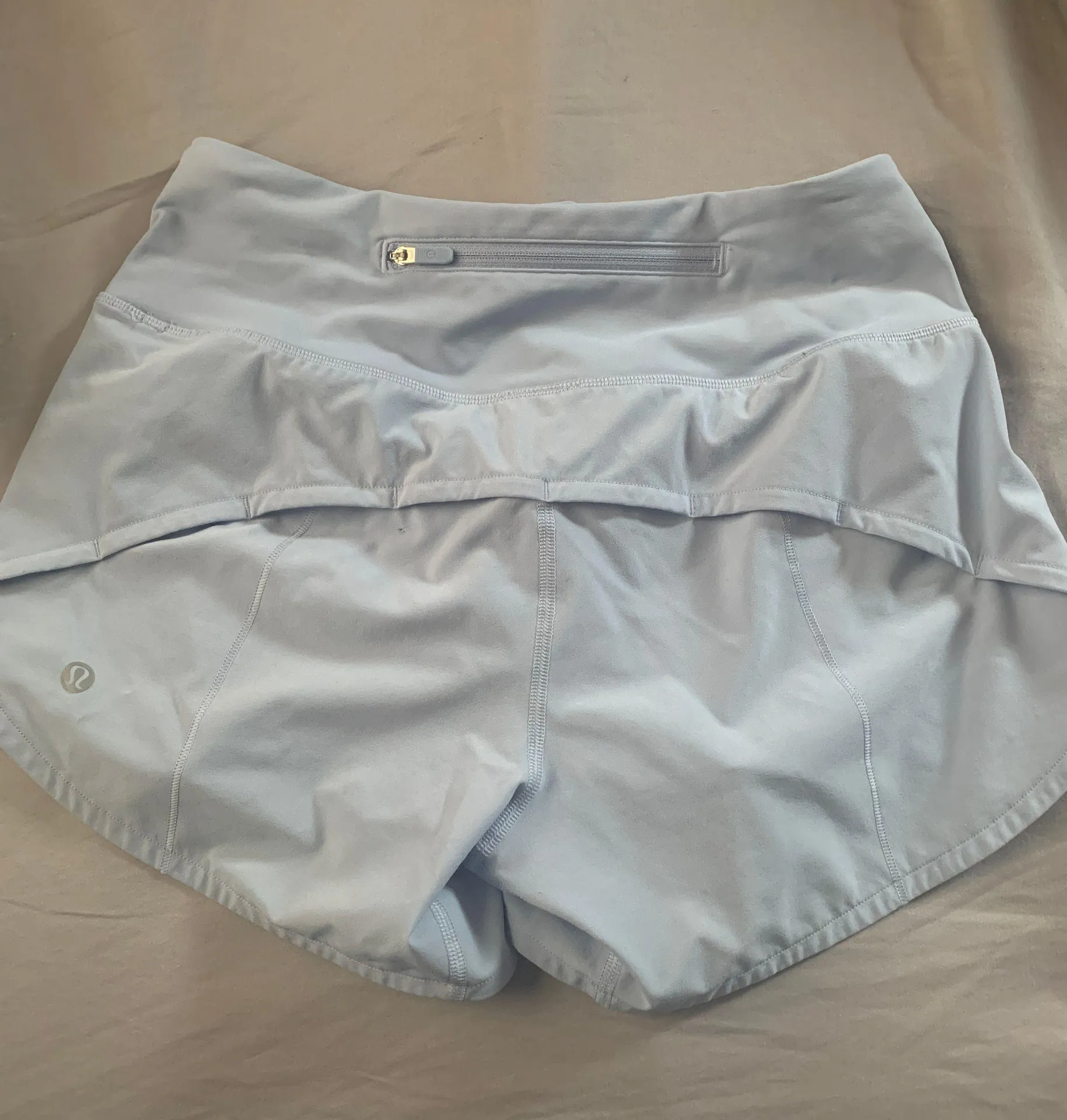 Lululemon Shorts 4” - Image 5