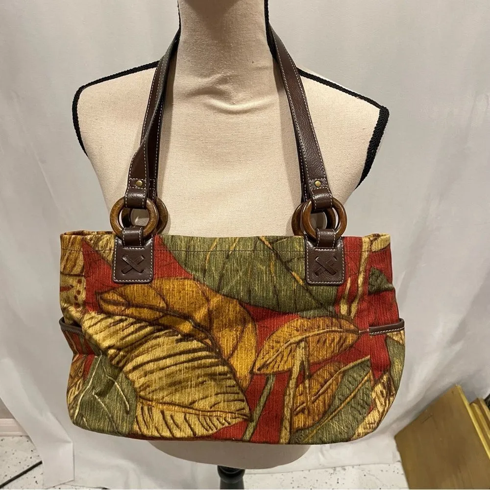Y2K woven vegan leather leaves colors wood accents zip top Relic purse - Image 2