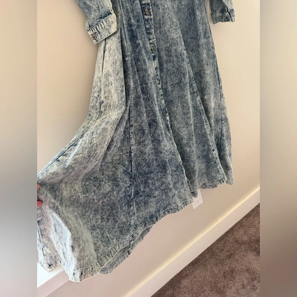 Vintage Denim Acid Wash Flare Twirl Dress 16 Pockets Button Up Costume Changes Blue Size L - Image 5