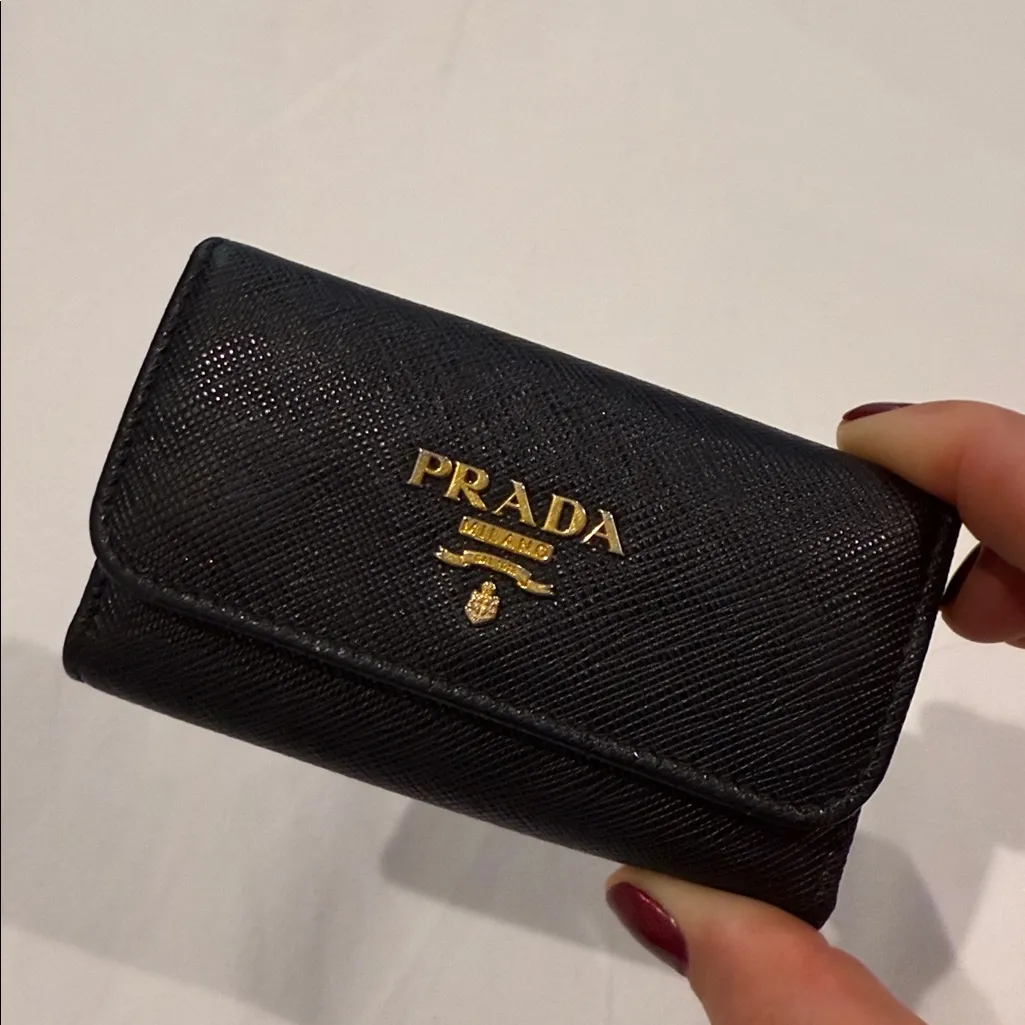 Prada Authentic Black Saffiano Leather Gold Key and Card Holder - Image 2