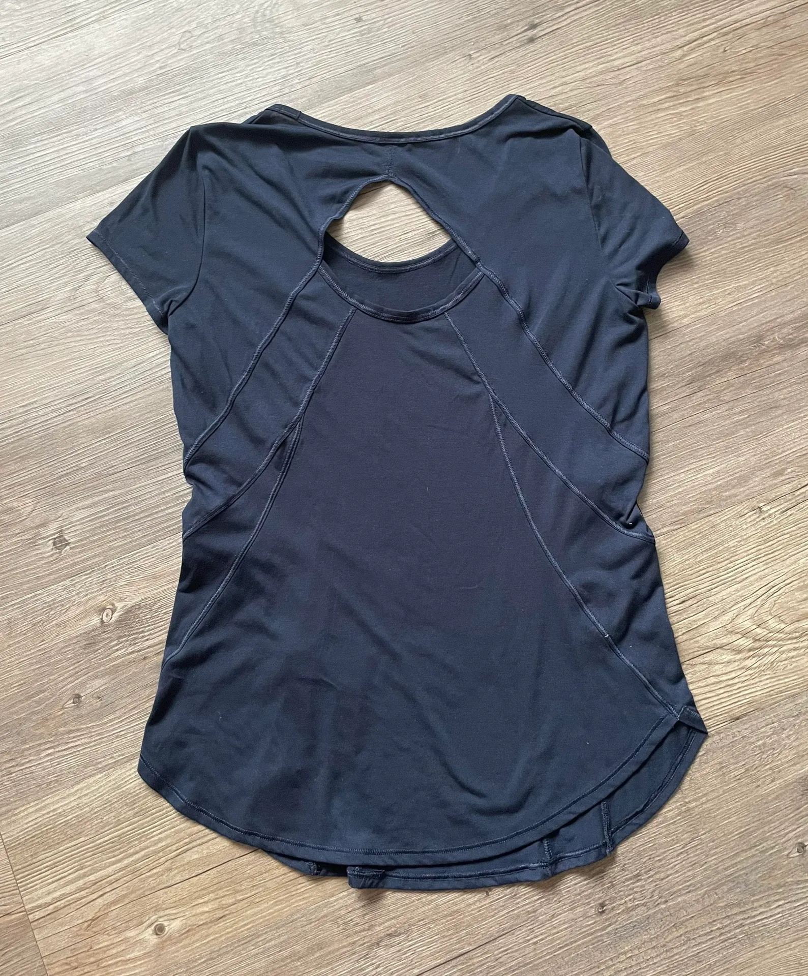 Athleta Workout Top - Image 2