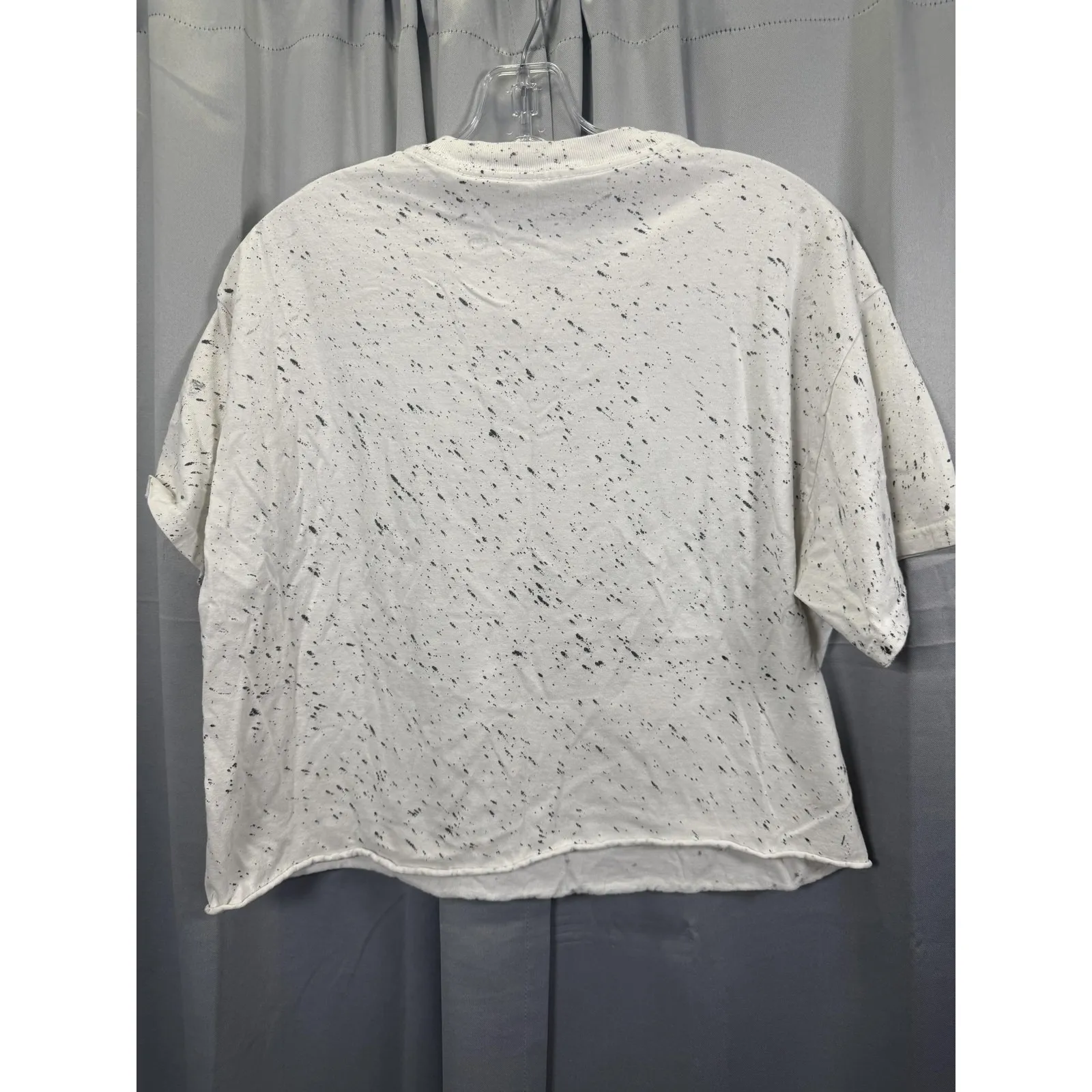 Rolling Stones Shirt Womens Medium White Cropped Splatter Tongue Logo Band Tee - Image 8