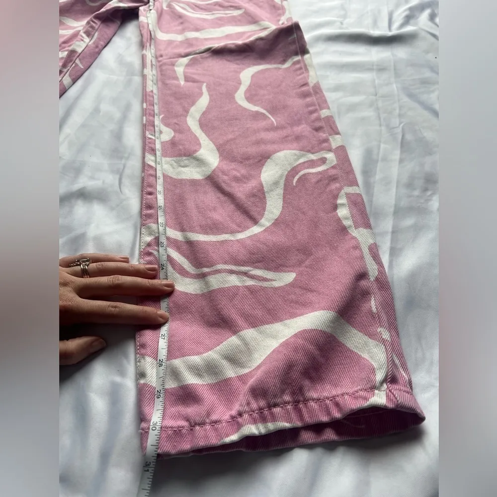 Cotton On Pink and White Swirly Loose Straight Jeans 4 - Image 13