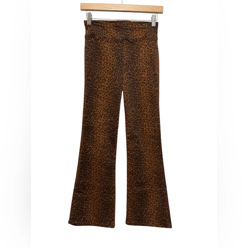 Frame Jetset Crop Mini Boot Leopard Print Pants - Image 8