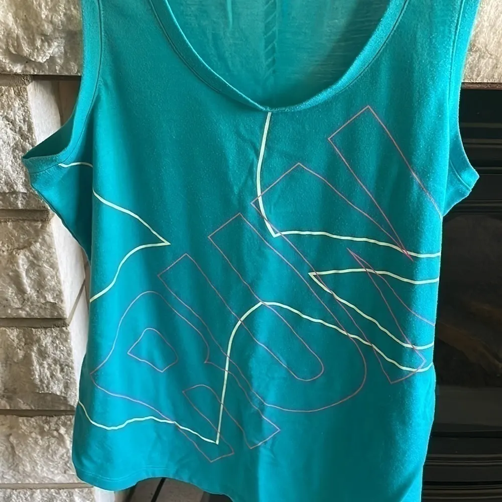 Run Racerback Tank Blue/Pink M - Image 2