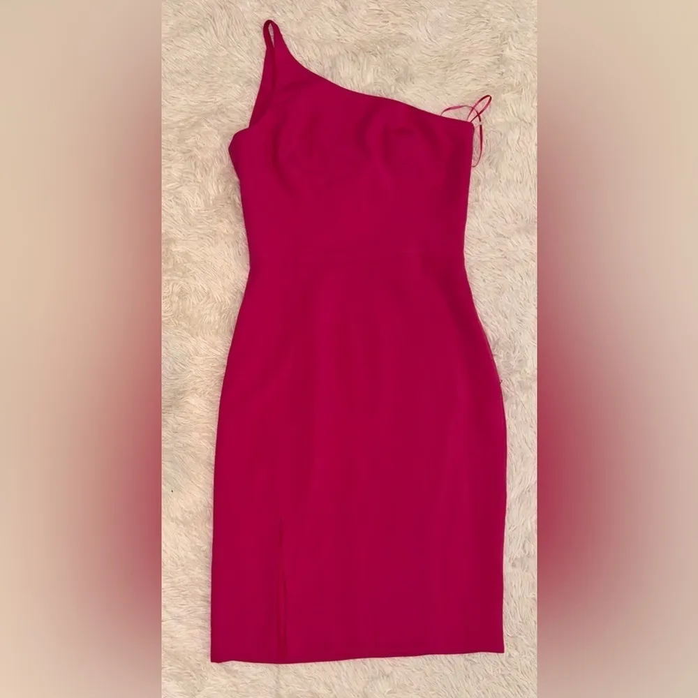 NWOT Dress the Population Alexandra Midi-Dress in Bright Fuchsia Size S - Image 3