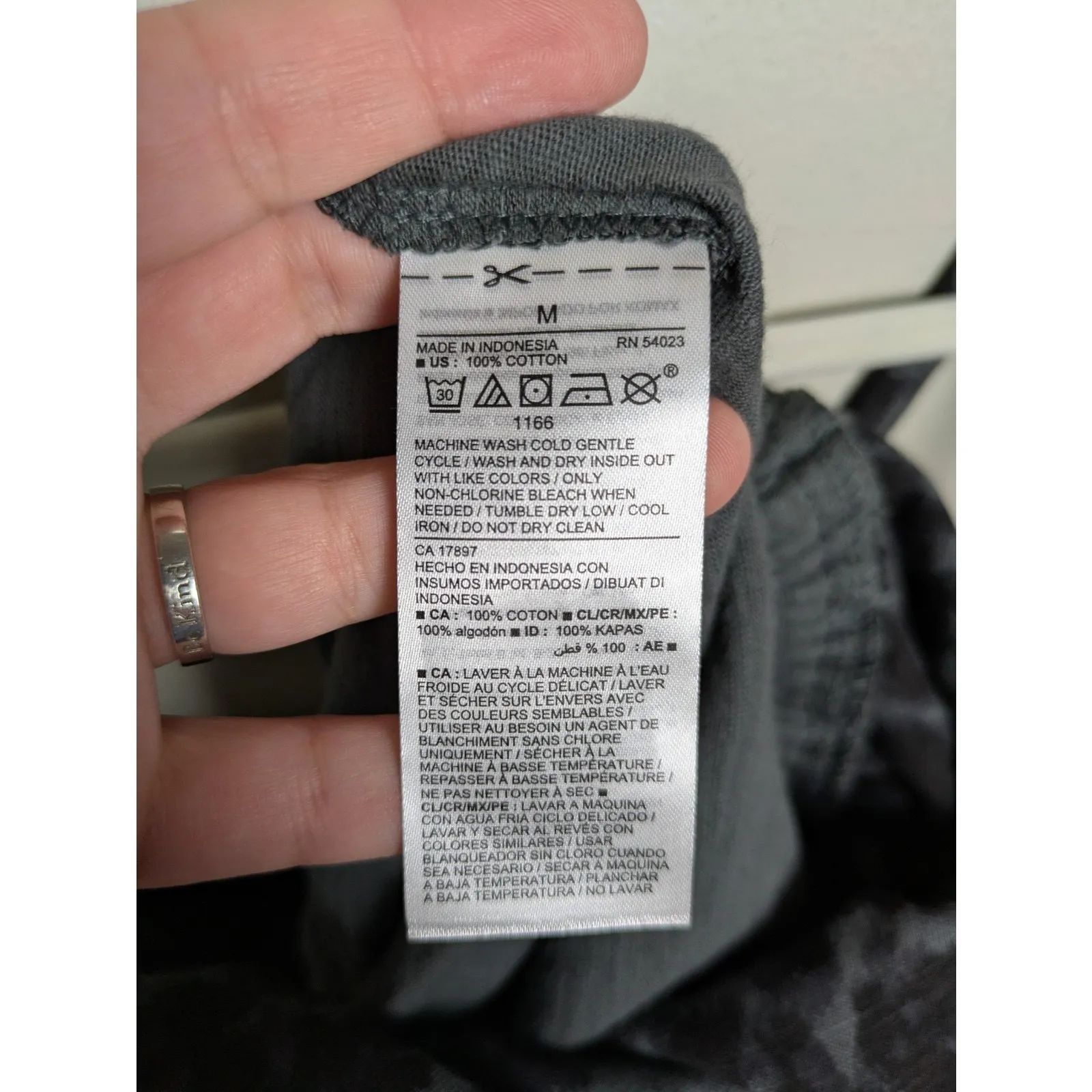 OLD NAVY Grey Black Leopard Sleeveless Cropped Cami Jumpsuit Women's Medium - Image 6