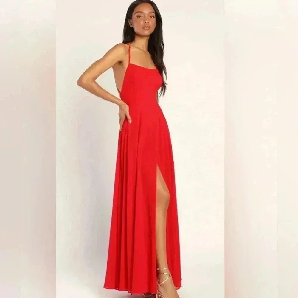 Dreamy Romance red  Backless Maxi Dress - Image 8