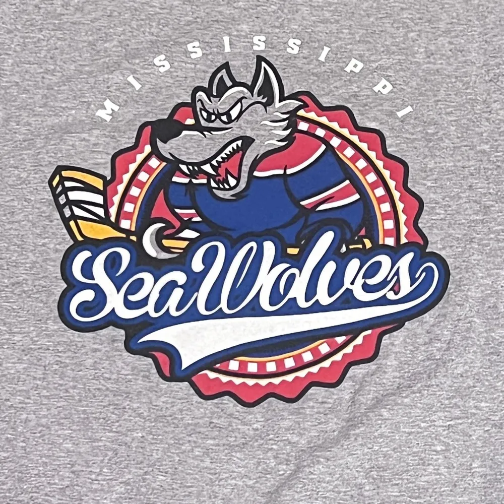 REMOVING TODAY FINAL PRICE Mississippi Seawolves Tee Shirt Red Size XL - Image 4