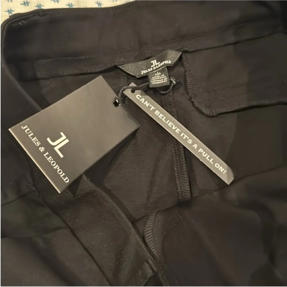 Jules & Leopold Black Ankle Cropped Pants - Image 4