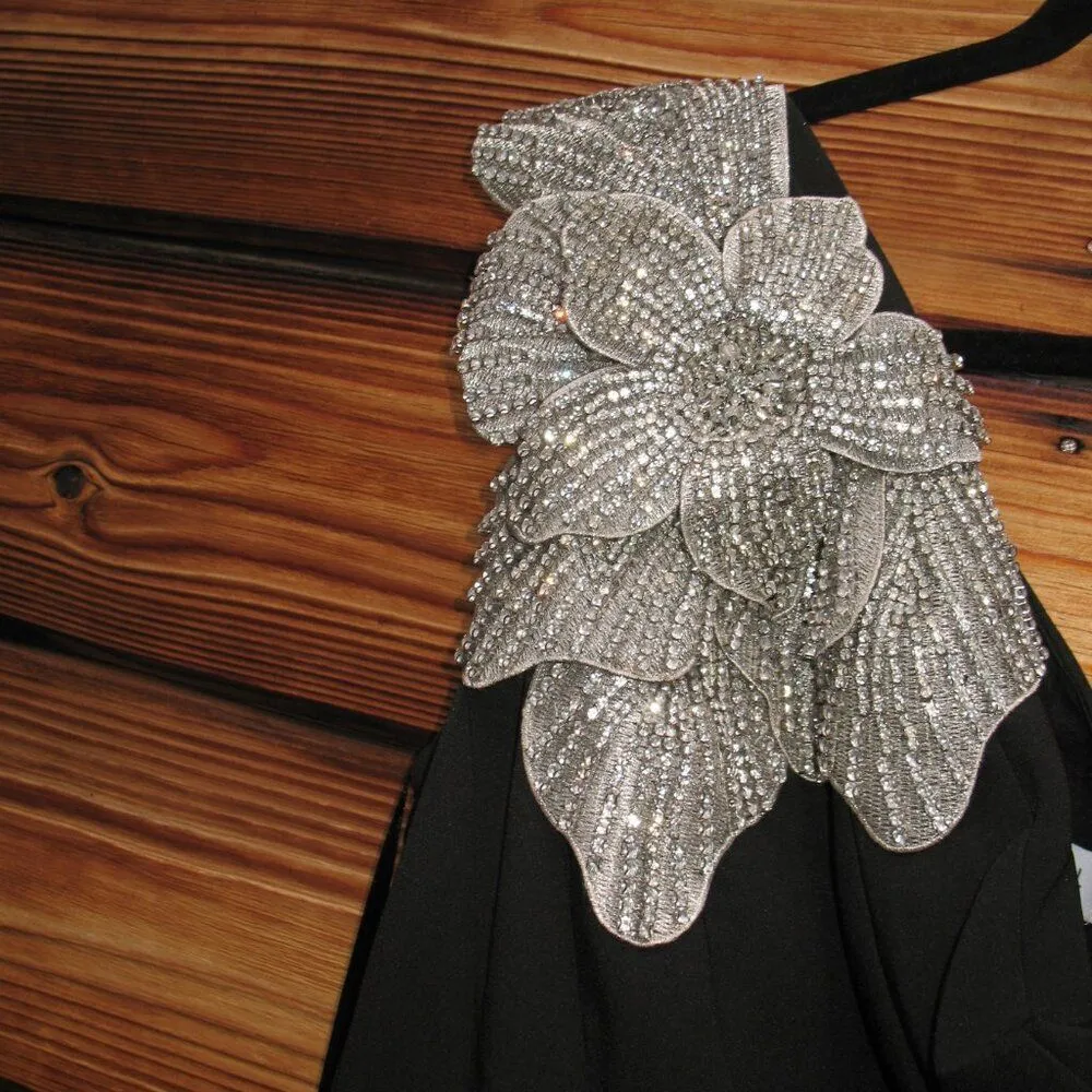 Mac Duggal 11810 Womens Black Crepe One Shoulder Gown With Flower - Image 9