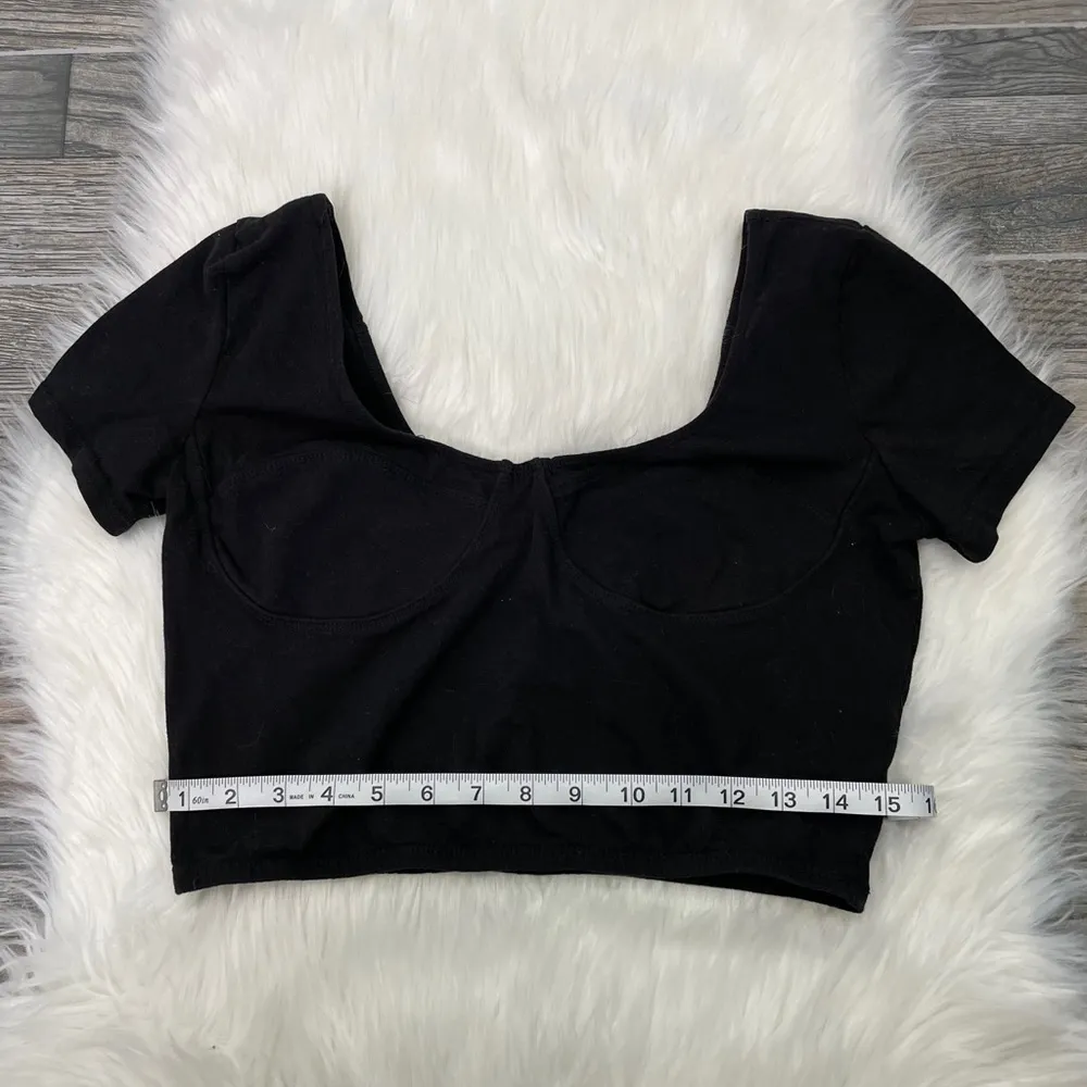 PACSUN LA Hearts Black Crop Top - Image 4