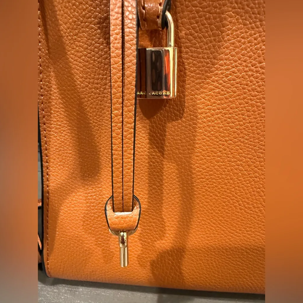 Marc Jacobs Mini Grind Tote Satchel Crossbody Smoked Almond Leather Bag NWT $350 - Image 7