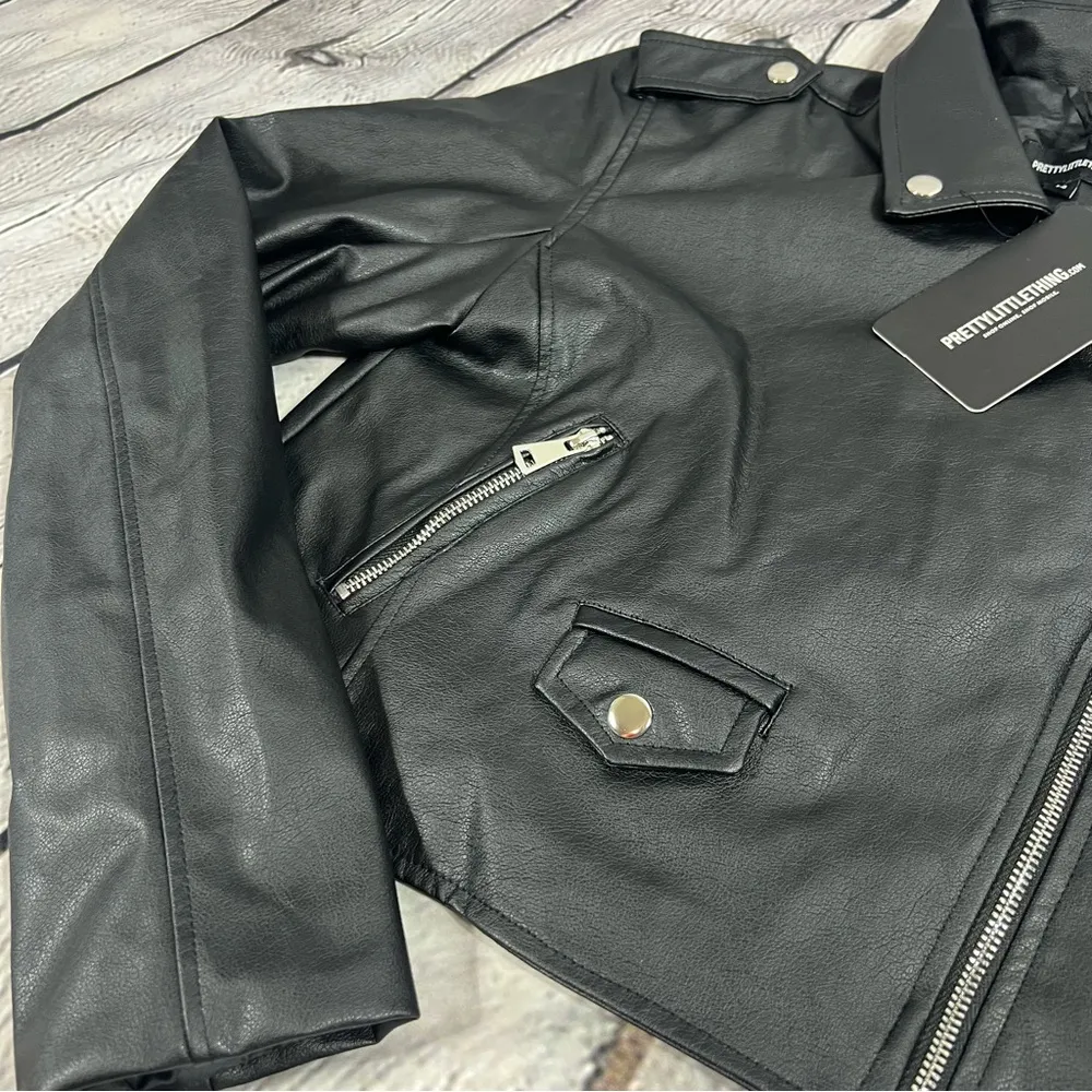 PrettyLittleThing  Black Faux Leather Zip Detail Biker Jacket Size 14 (B9) - Image 3