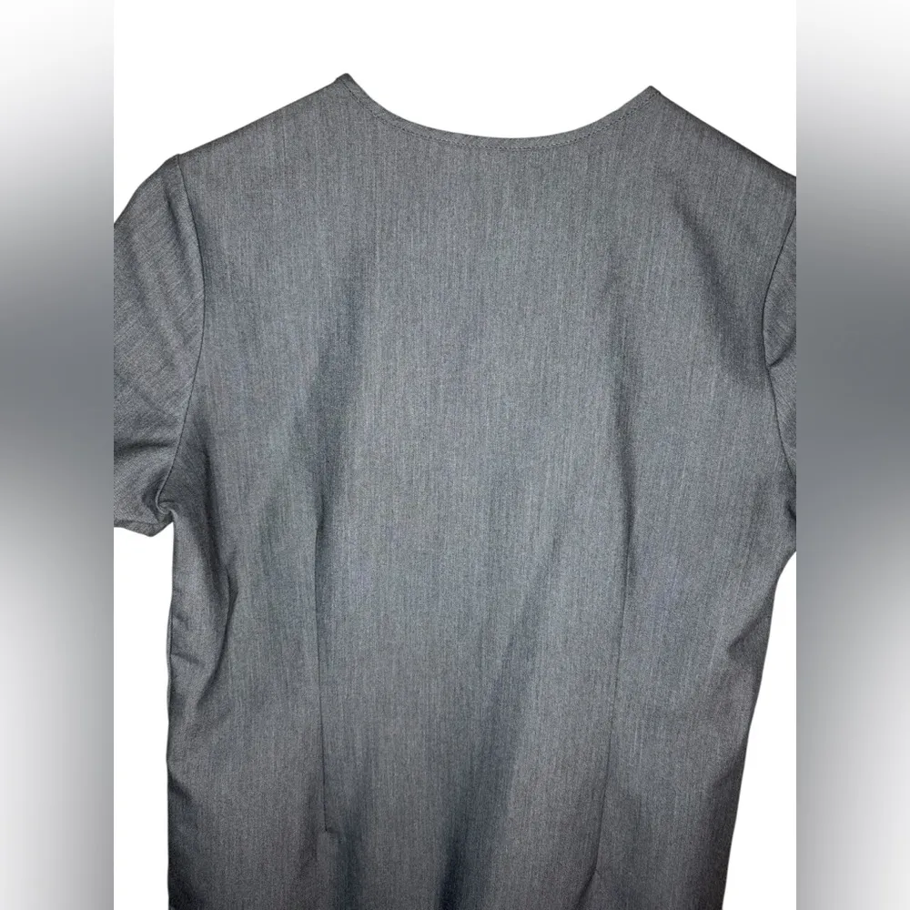 Figs Catarina One Pocket Scrub Top Size XS Grey - Image 6