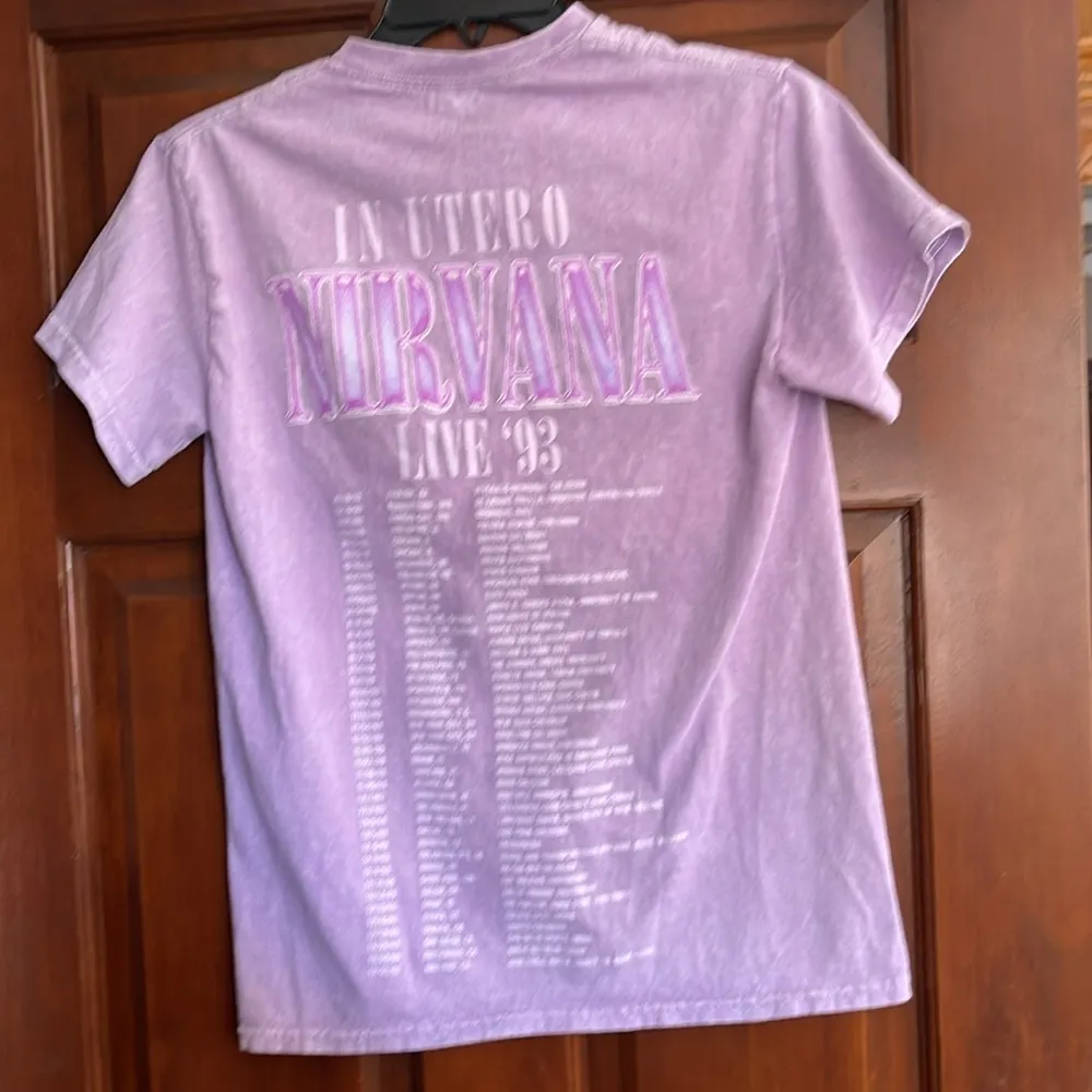 NIRVANA CONCERT TEE 93 size small - Image 3