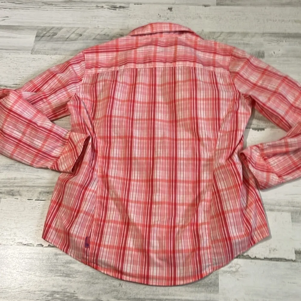 Mountain Hard Wear Button Down Size 8 - Image 4