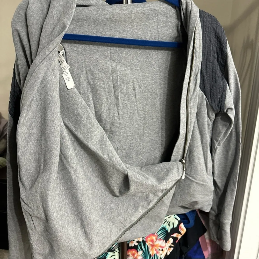 Lululemon sway jacket zip up - Image 4