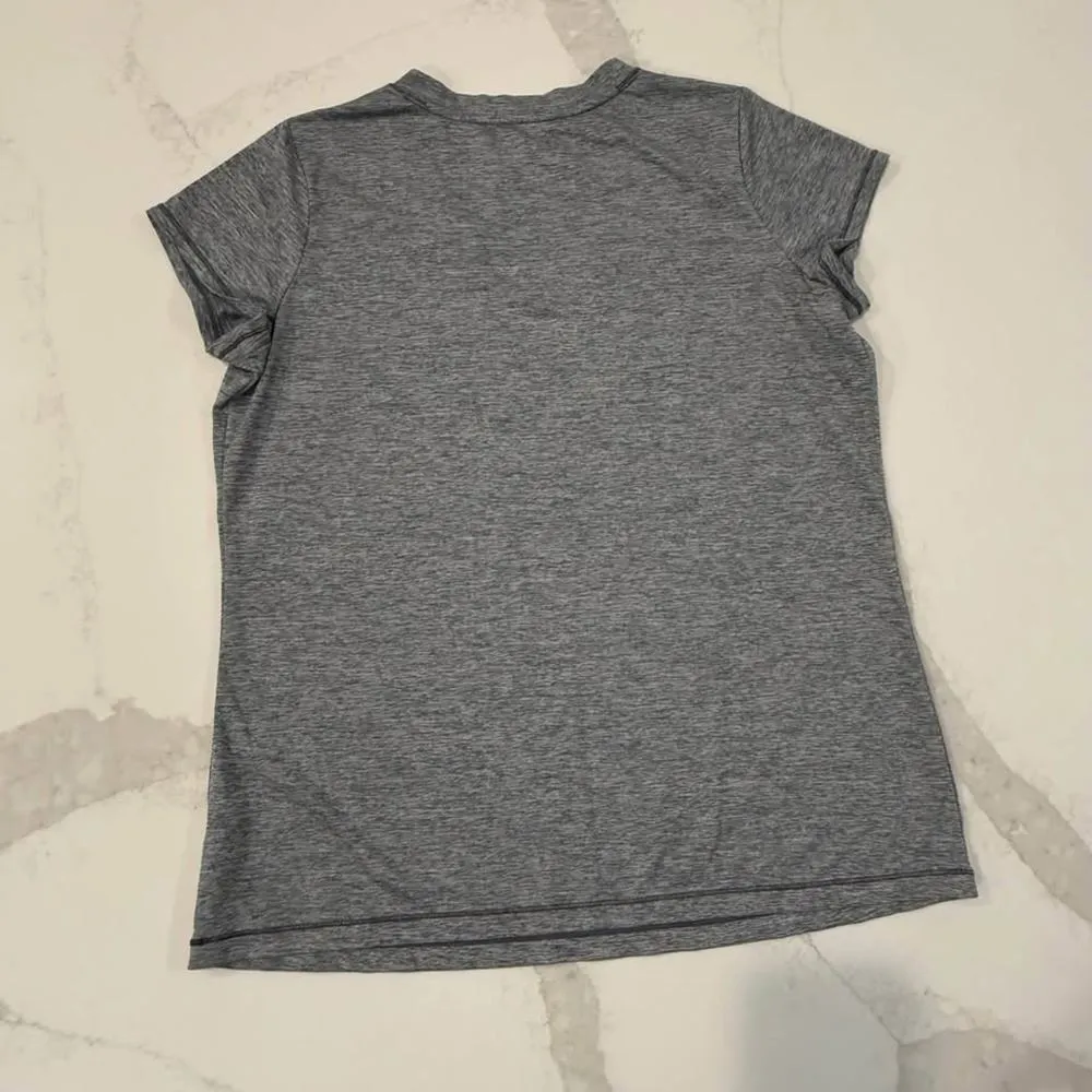Xersion Gray Performance Wear Activewear Workout Short Sleeve Top Womens Large - Image 5