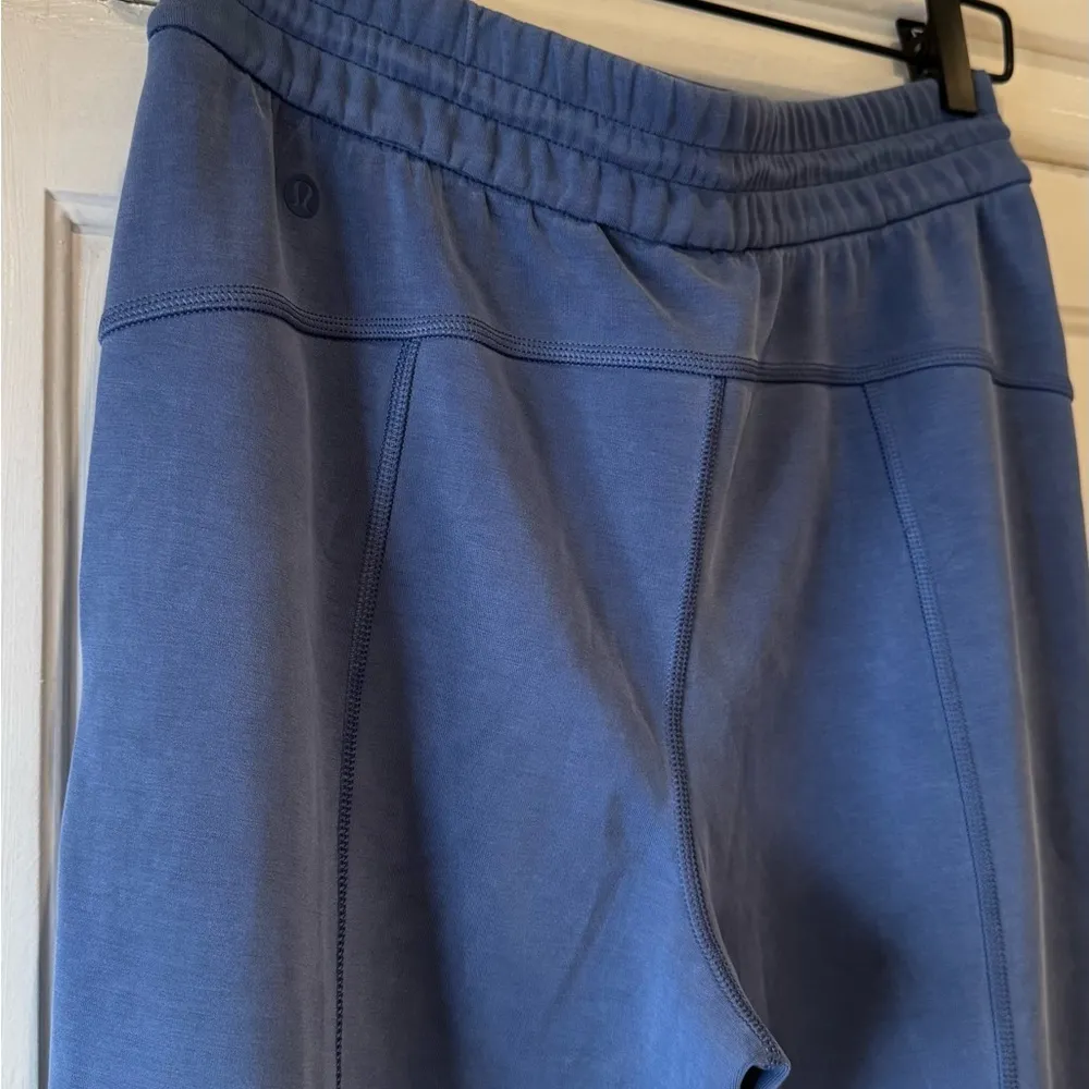 Lululemon Softstream Pants in Pitch Blue - Image 7