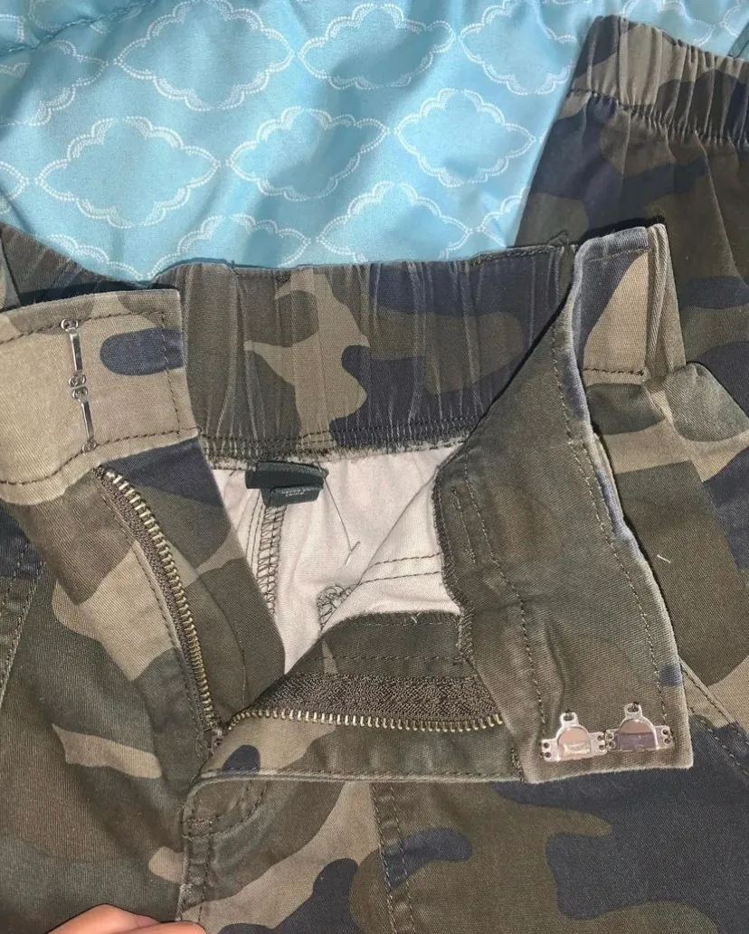 Wild Fable Target Camo Cargo Pants - Image 4