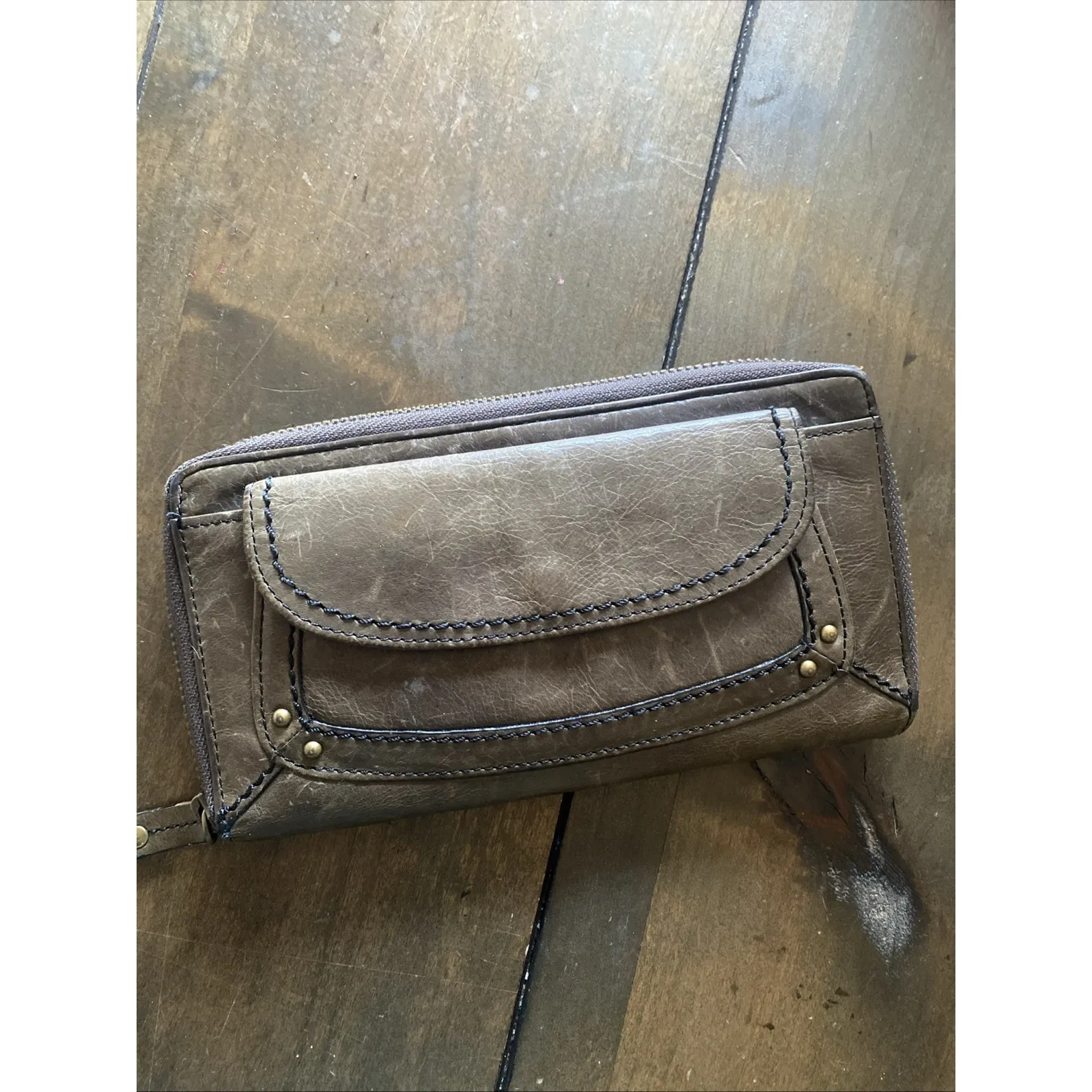 Fossil Brown Leather Wallet - Image 2