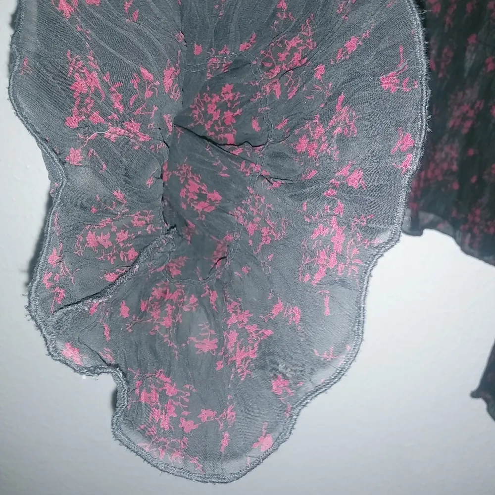 Gloria Vanderbilt 8 Boho Sexy Black Lace Collared Long Sleeved Button Down Top - Image 5