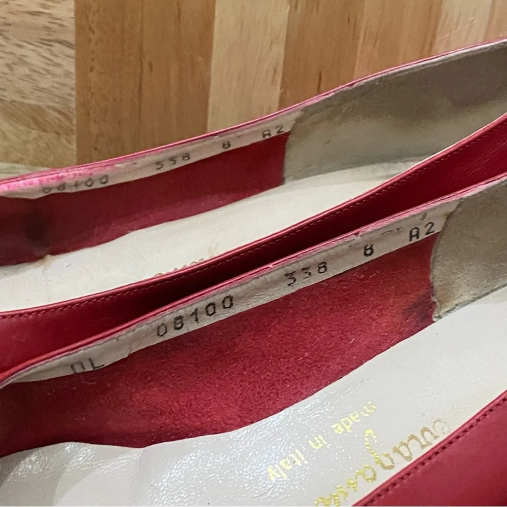 Vintage SALVATORE FERRAGAMO 08100 Red Vara Bow Low Heel Leather Pumps Size 8 A2 - Image 7