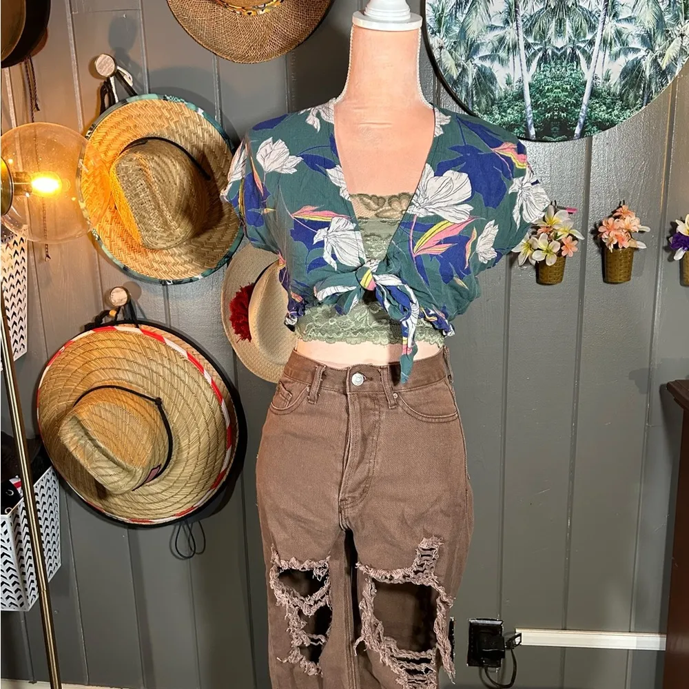 O’Neill Oriana Floral Top Small - Image 5