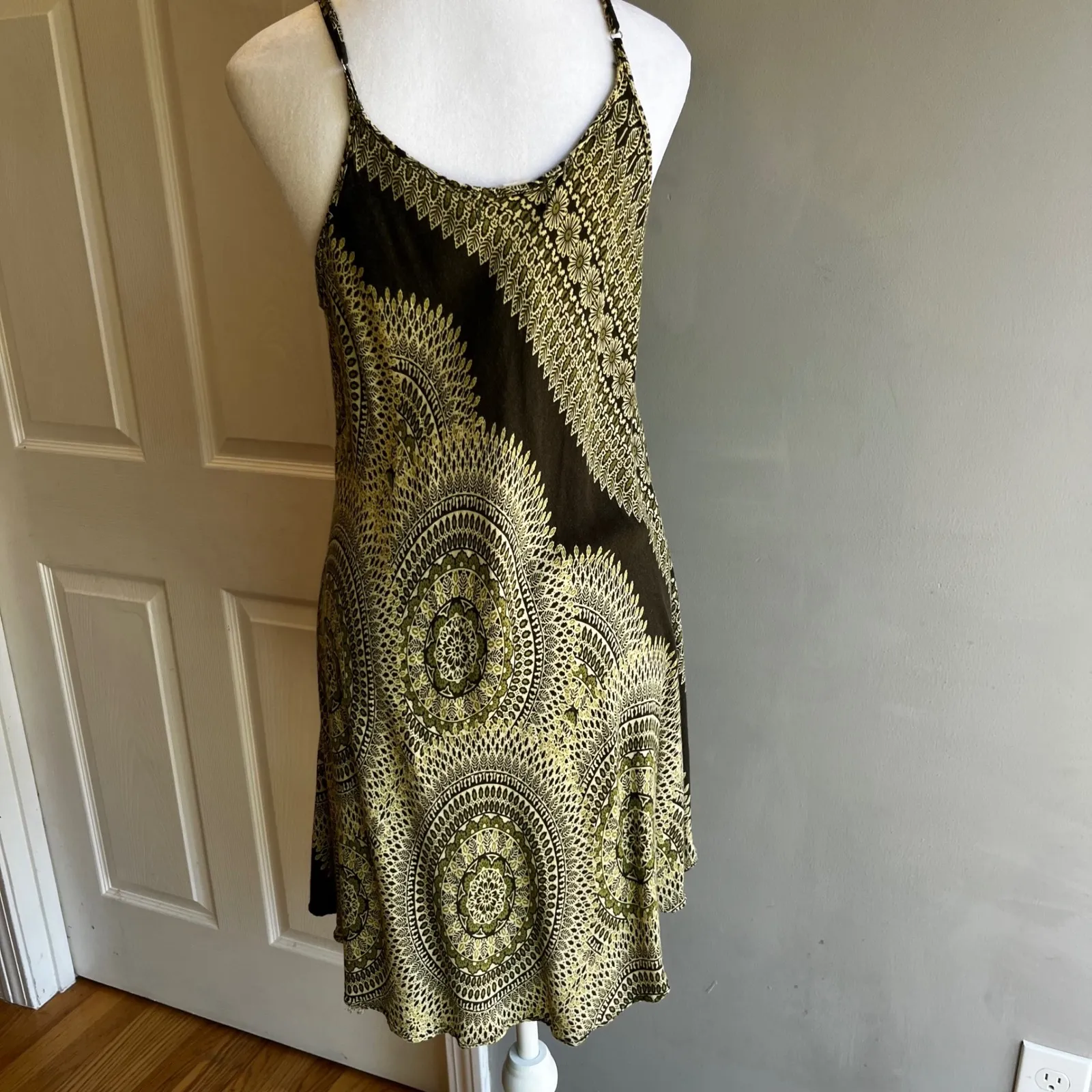 India Boutique Green Patterned Sun Dress Sleeveless Casual Lightweight Dress Size XS - Image 7